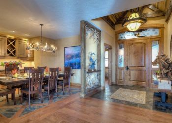 "People's Choice Award" for the 2018 Tour of Homes, The
Antler Lodge with our "Canoe" and antler partition. People's Choice Awards - Antler Chandelier & Room Divider